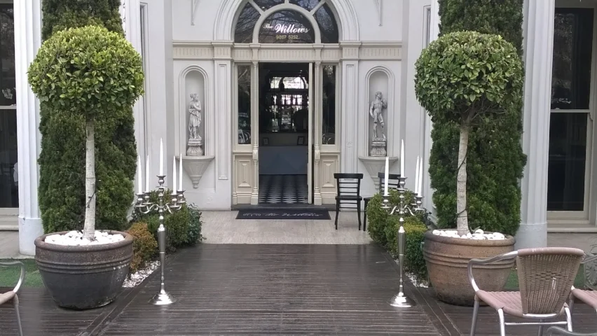 Grand Platinum Candelabra Ceremony