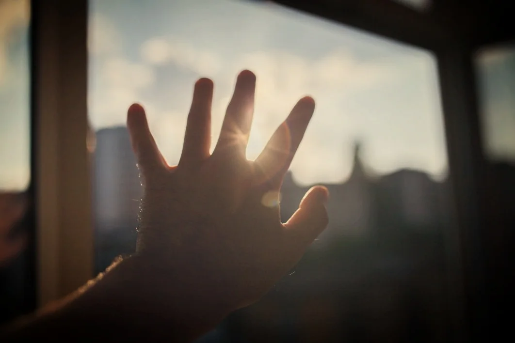 hand-in-sun.jpg