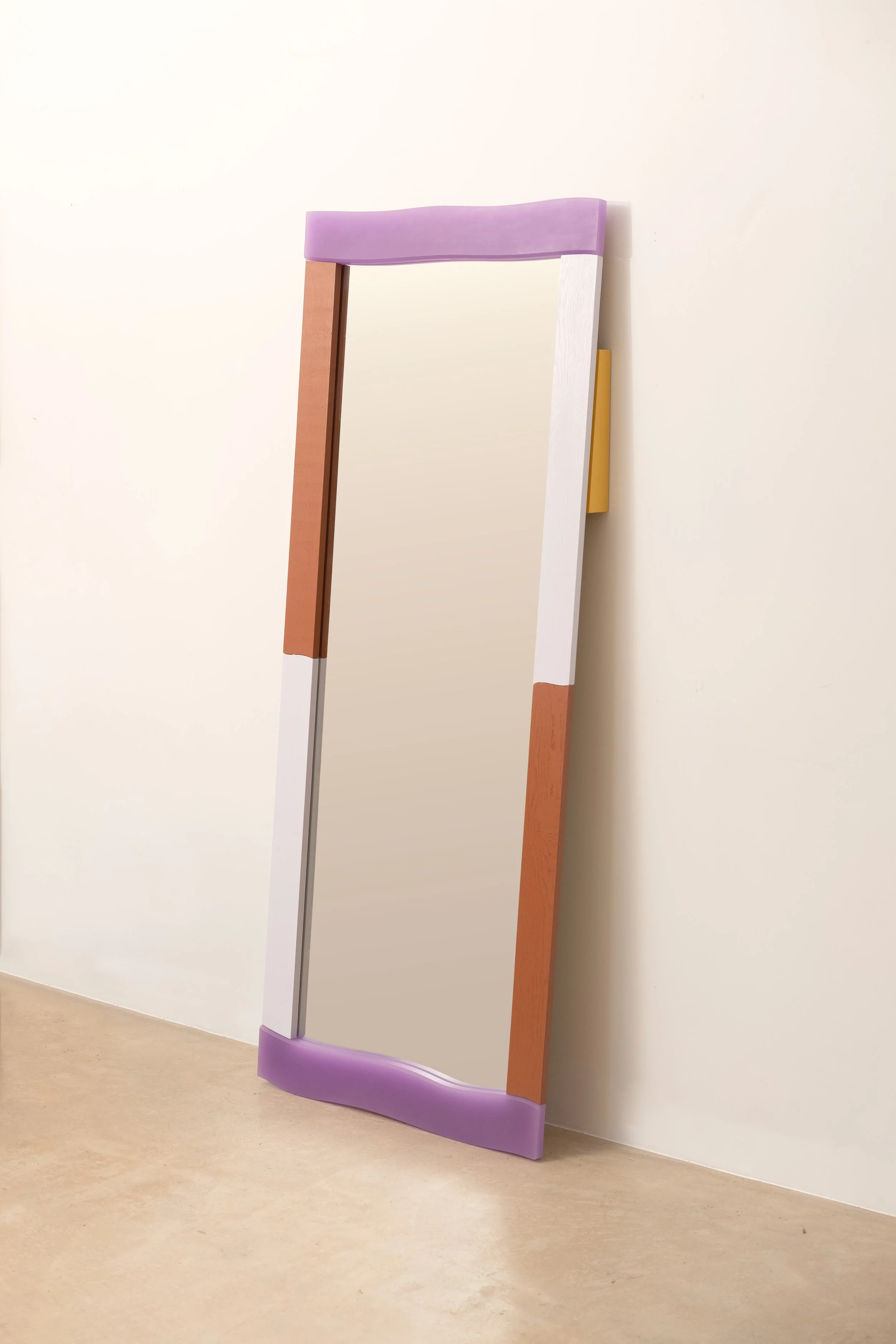 Floor Mirror 1.jpg