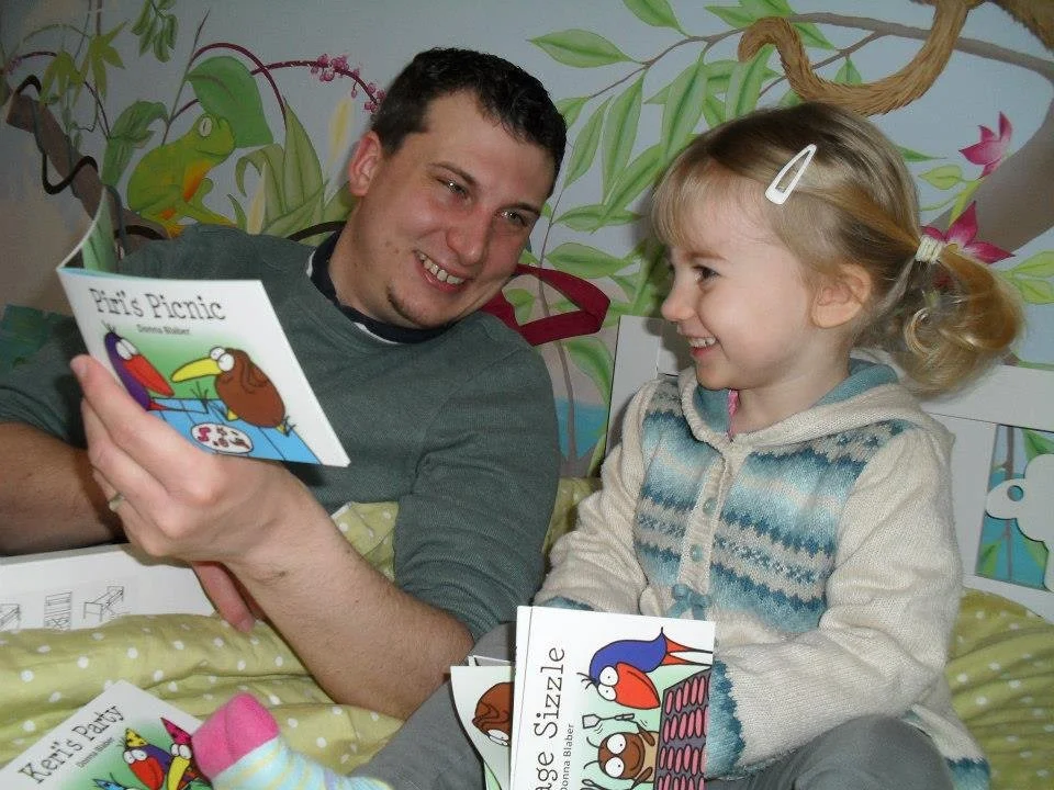 Pippa reads books 1.jpg