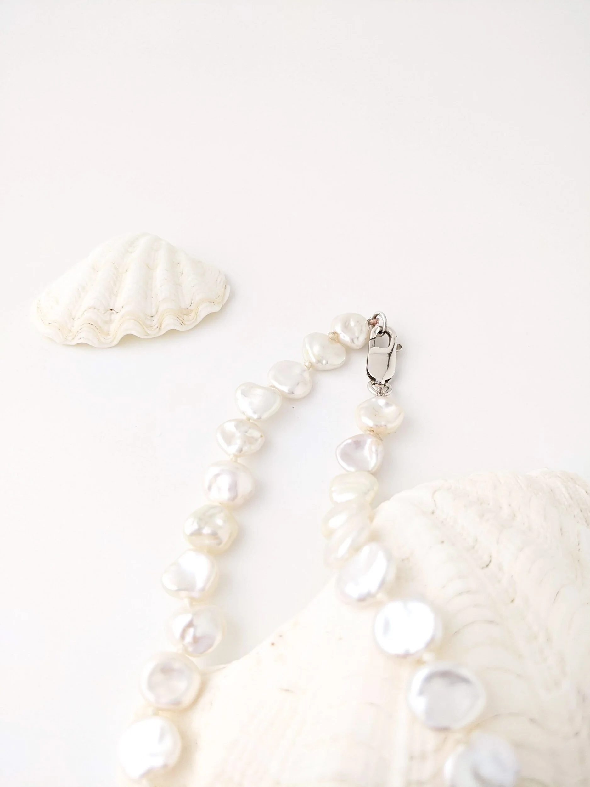 BC83C8BA-7F4C-400B-95C6-3315000885CC