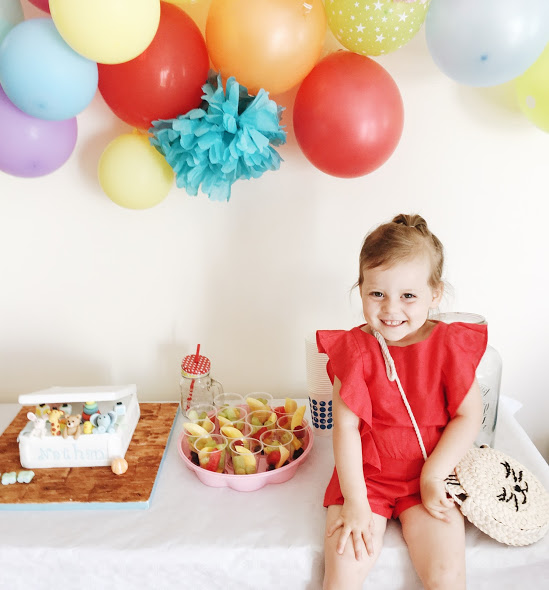 DIY Balloon Wall Art