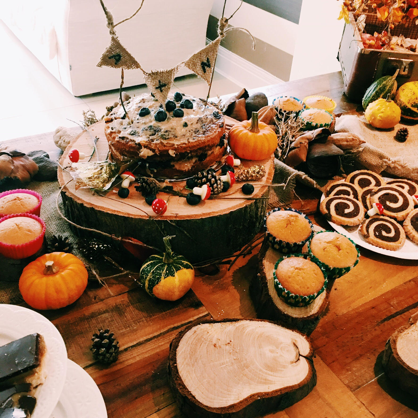table cake.jpg