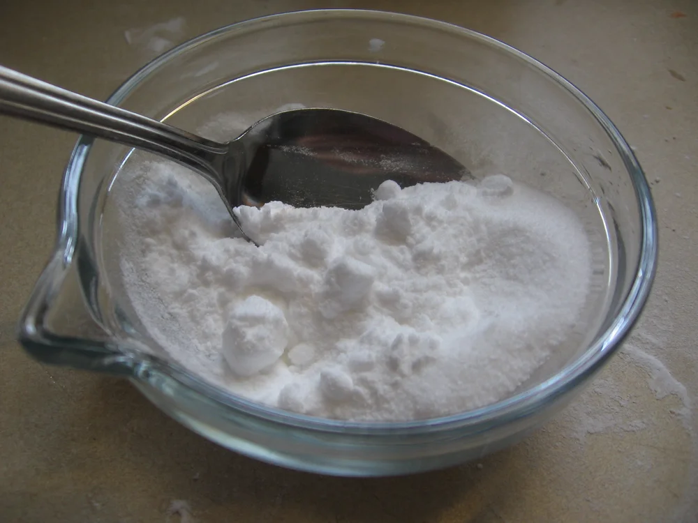Baking Soda: why you should all have some at home