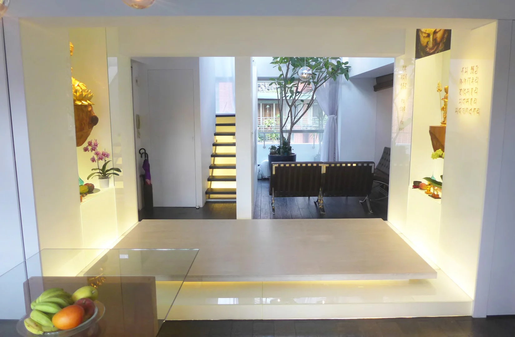Private_Residence_Altar_4-full.jpg