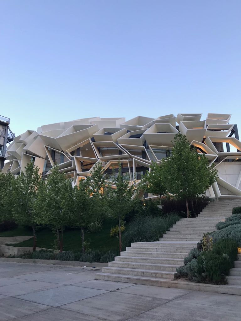 Convention Centre (Greenland), Shiraz