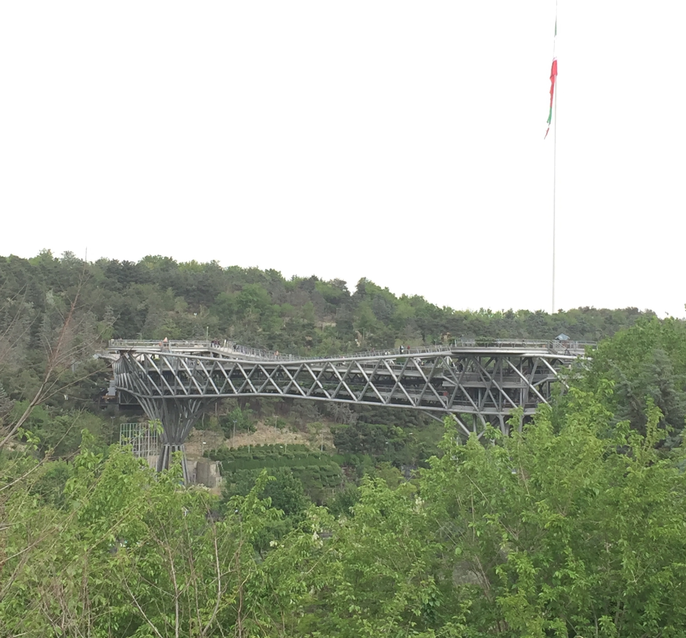 Tabiat Bridge, Tehran