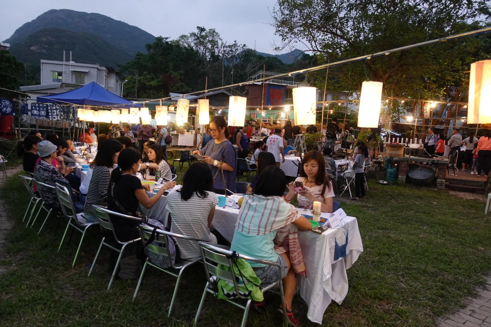 "城鄉異想︰一家一餸‧餐桌分享  Village Rethink: Food sharing"