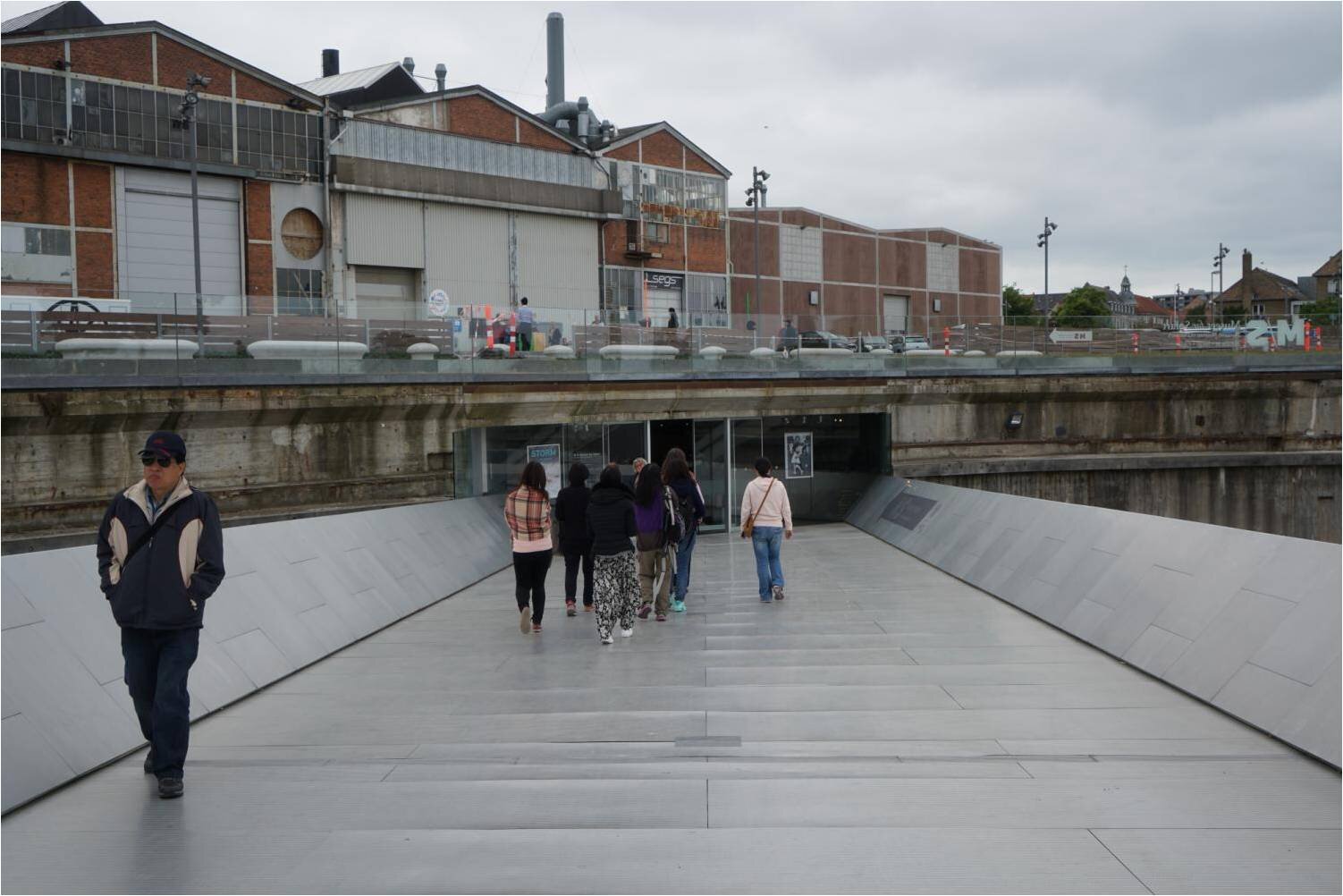 Maritime_museum_entrance.jpg