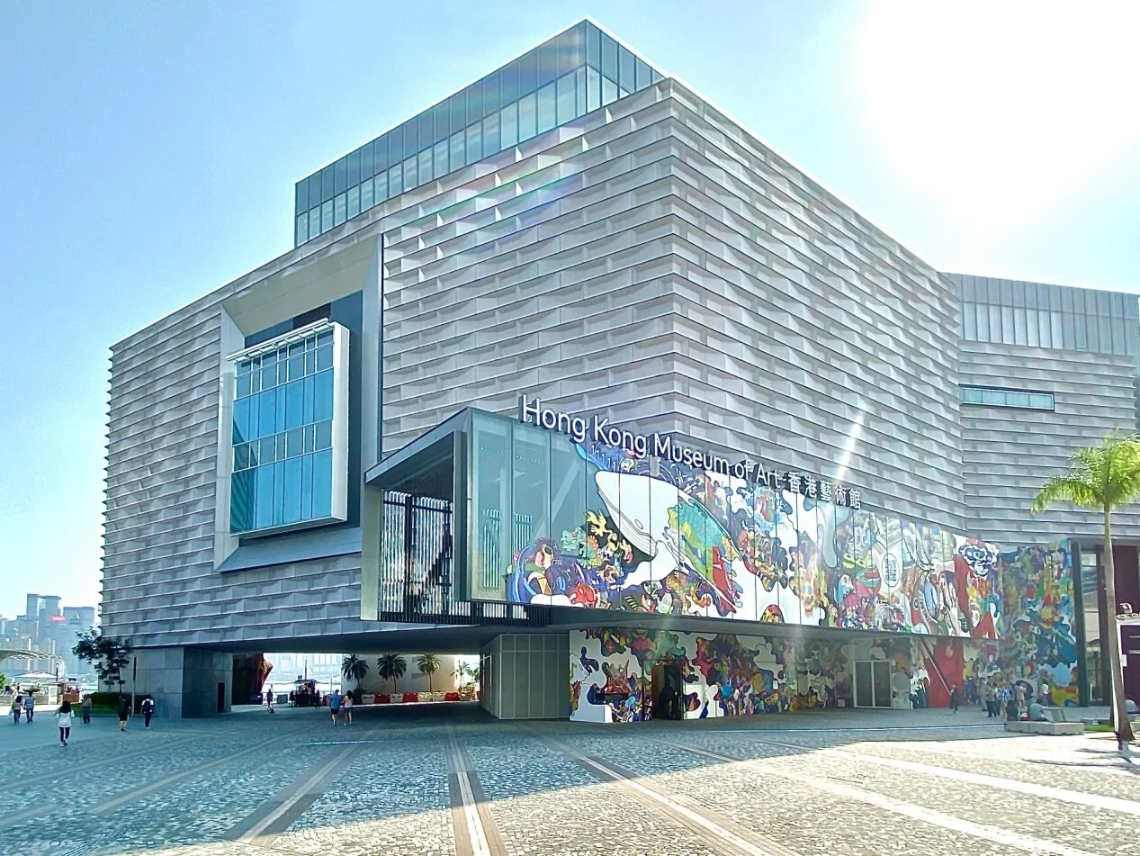 「築」不出戶 — 【沙發上的藝術館】