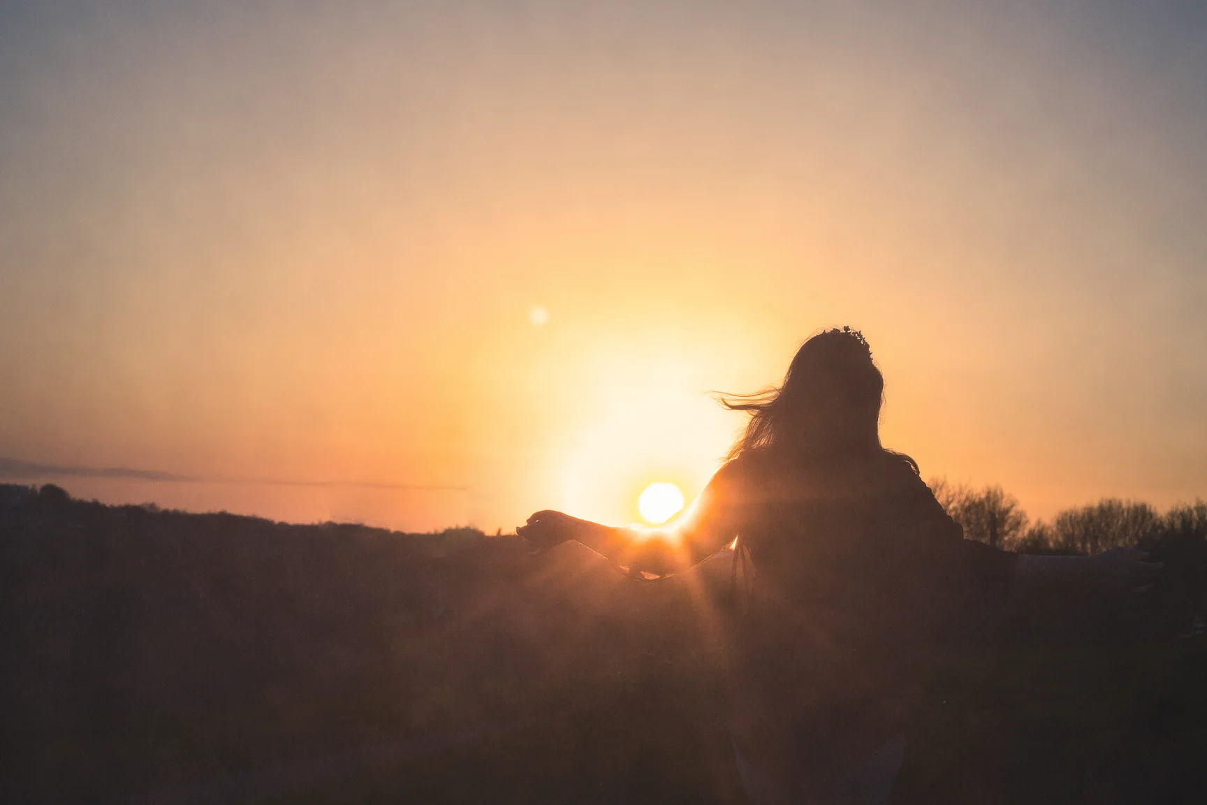 sun-worship3-web.jpg