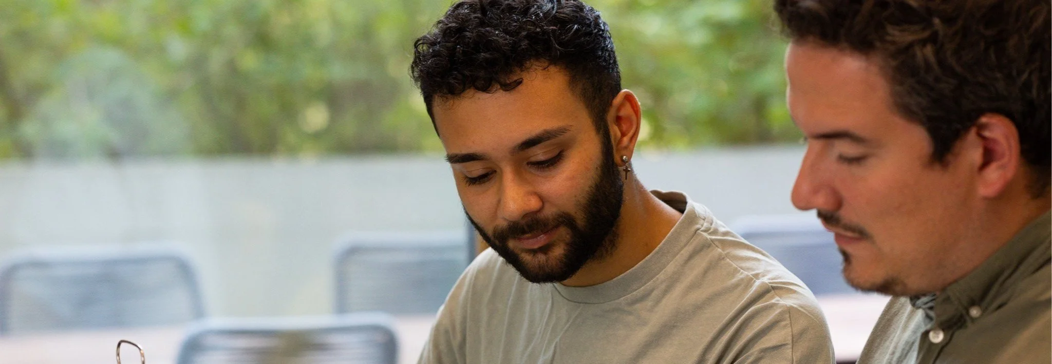 Ausbildung mit Zukunft: Warum onlineKarma als Lehrbetrieb in die nächste Generation investiert