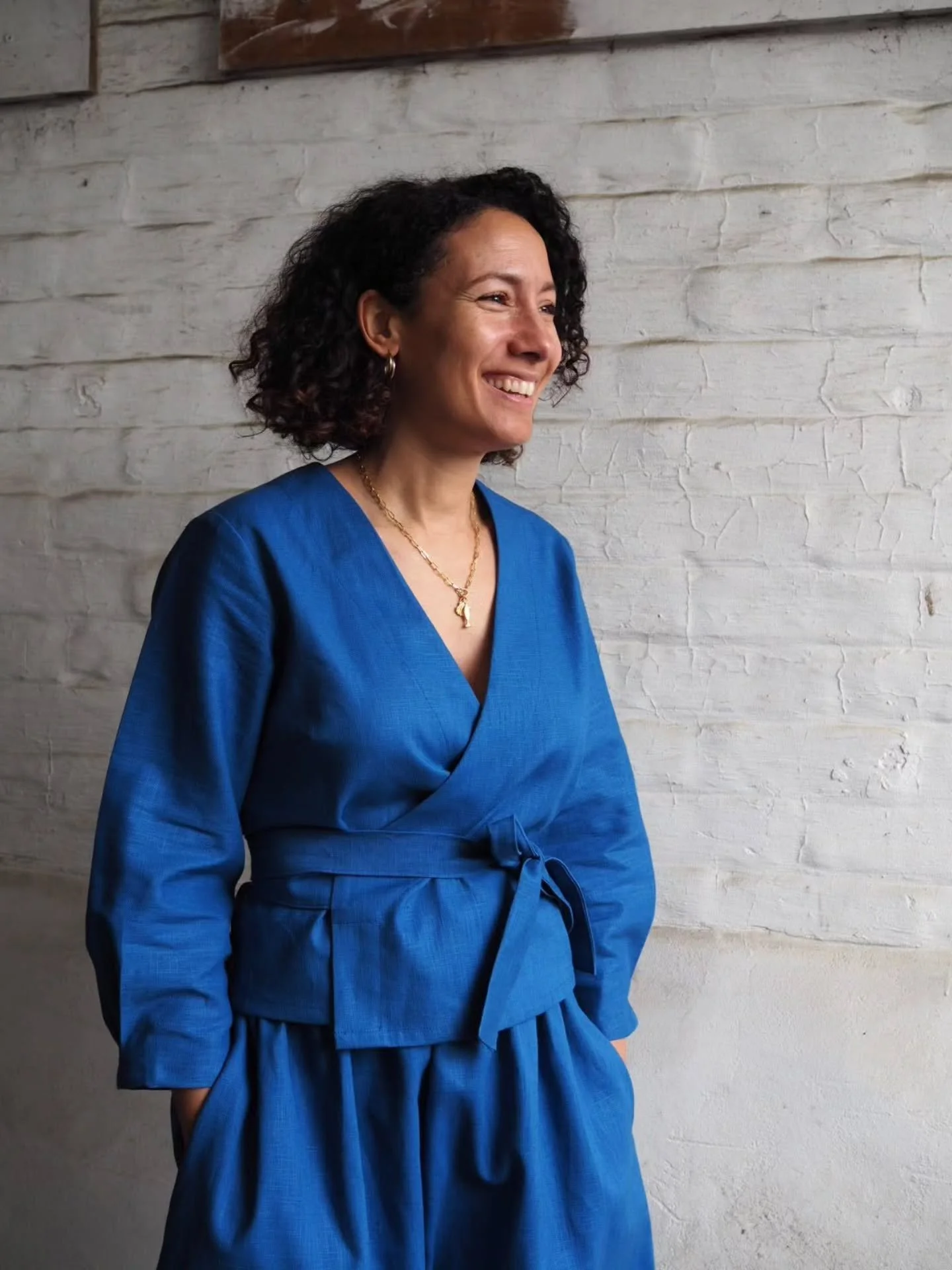 We have some of our Winnie wrap tops ready-to-ship! Here's Georgie in our Cobalt linen (long sleeve), Amy in Terracotta linen/TENCEL mix (this is a ReRoake item) and Leah in Chocolate Brown linen (pleated short sleeve). If you fancy another colour or