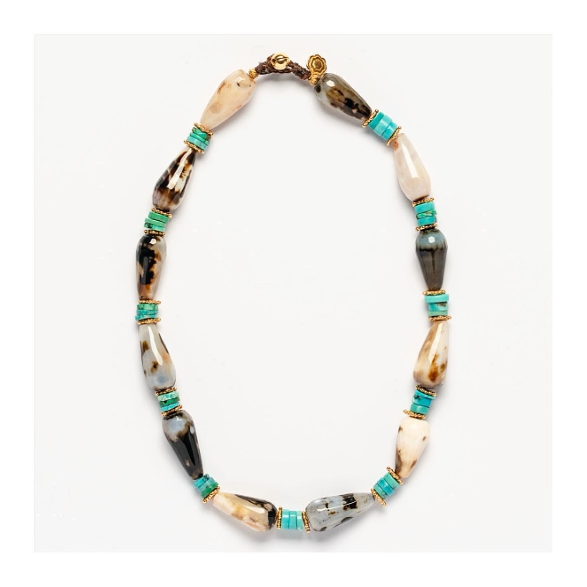 DEAN || Nouvelle collection &Eacute;T&Eacute; SS26 💣🇧🇷 Agate Br&eacute;silienne / Turquoise. Alors l&agrave;, pas de d&eacute;bat: THE collier de l&rsquo;&eacute;t&eacute;. #jewels #jewelry #necklaces #summernecklaces #turquoise