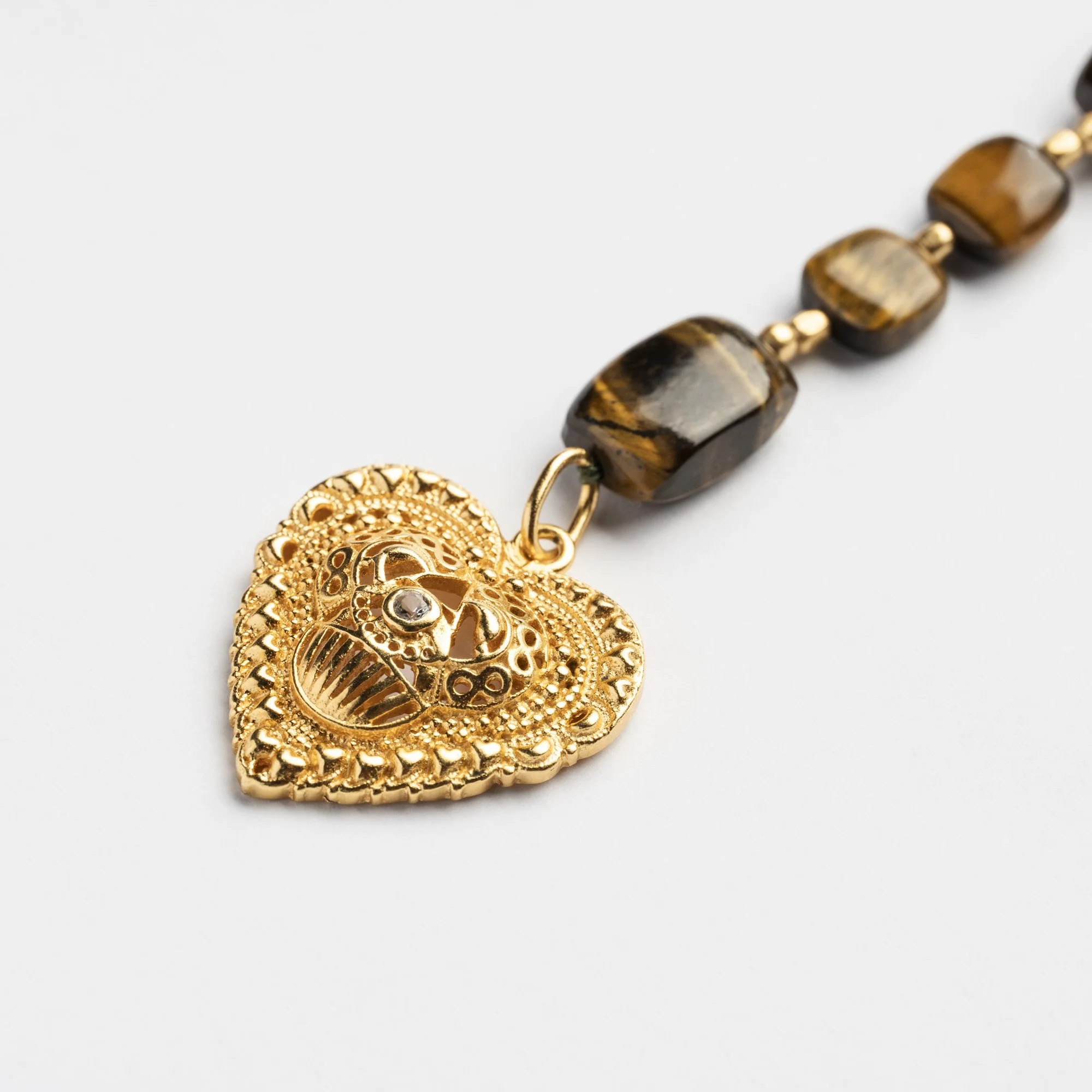 ROSARIO Tiger eye 2.JPG