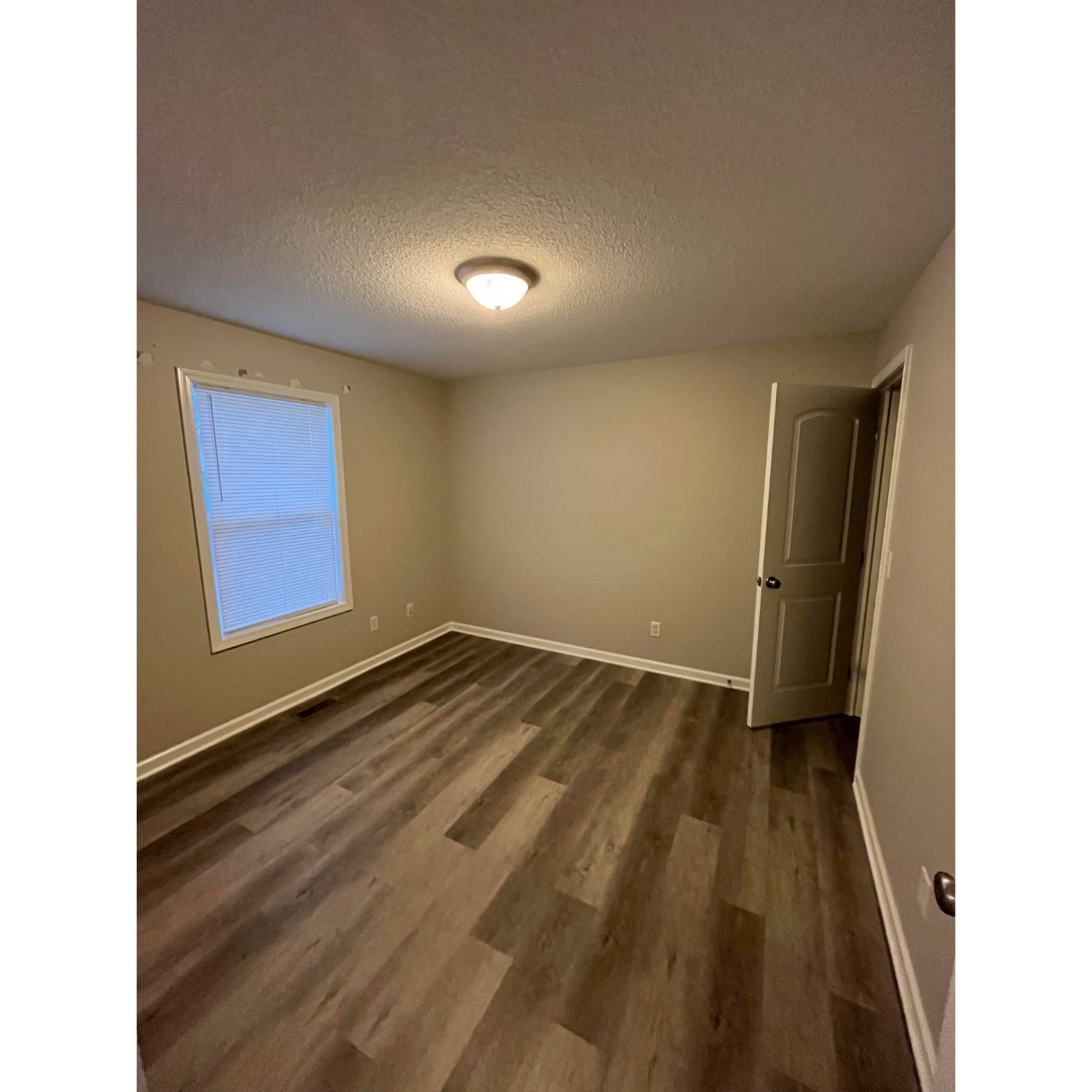 200 212 interior 4.png