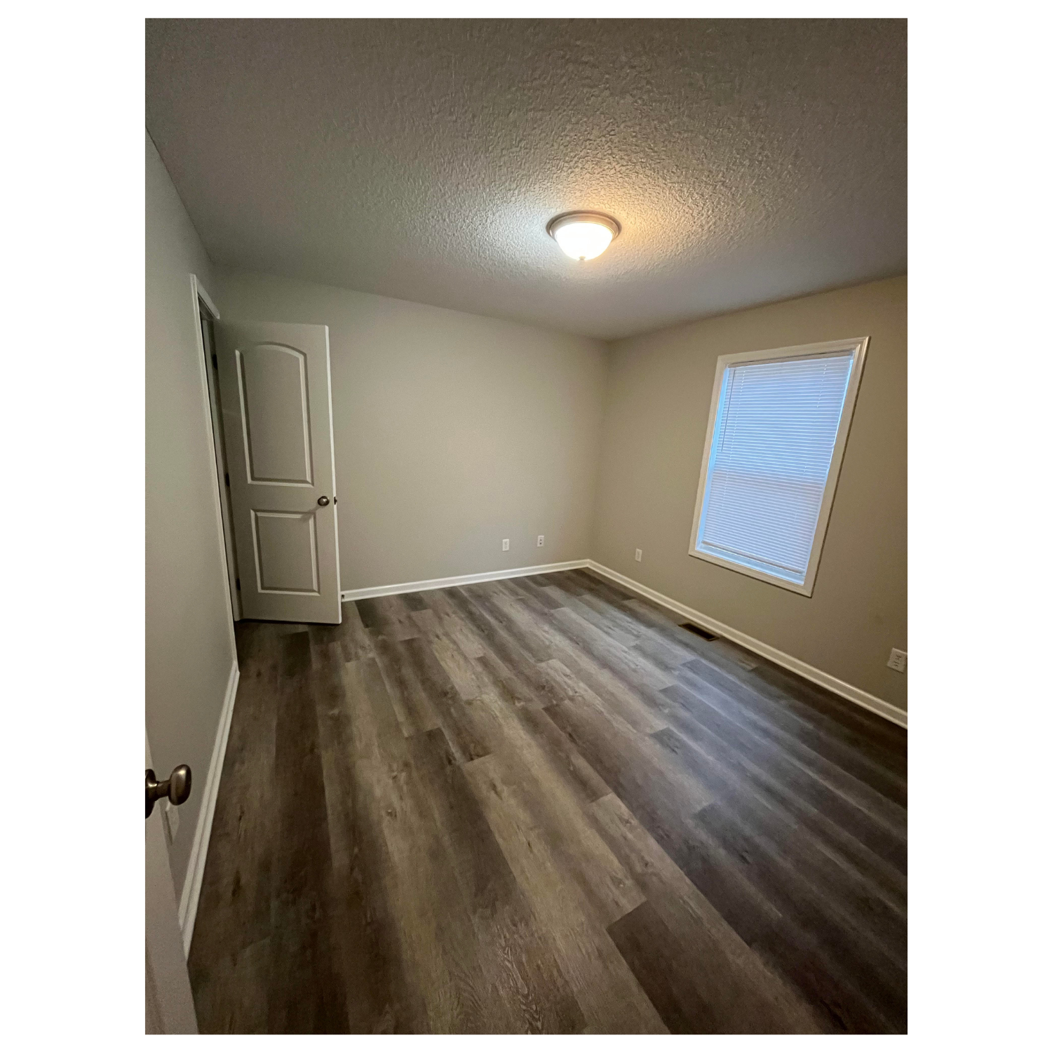 200 212 interior 1.png