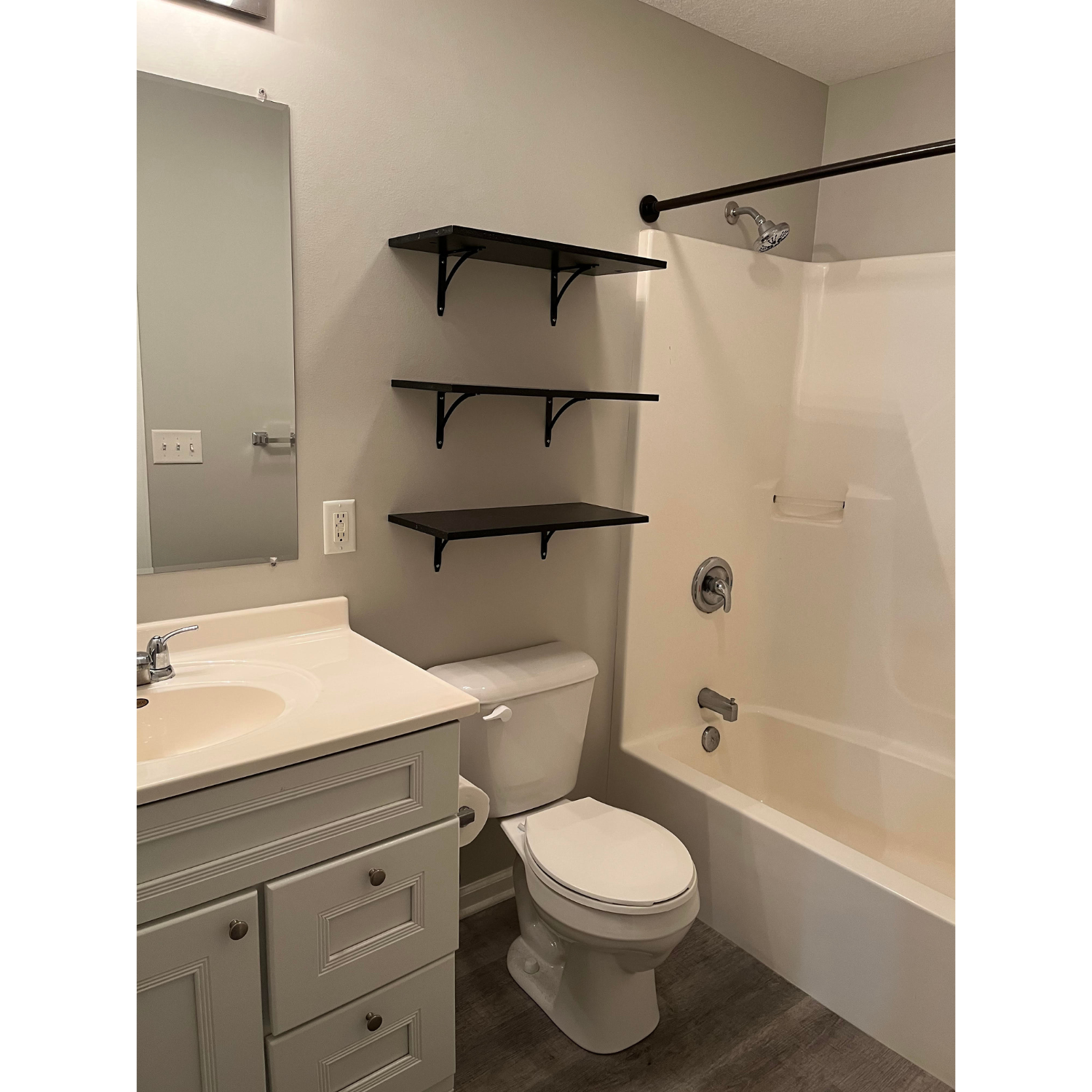 200 212 interior 6.png