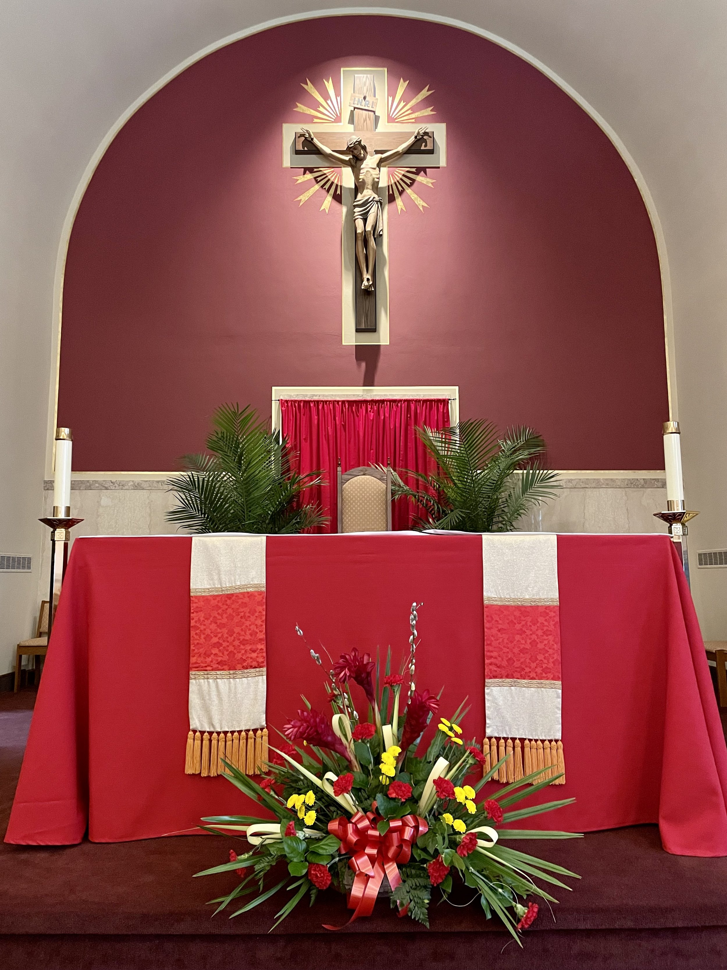 Palm Sunday Altar.jpg