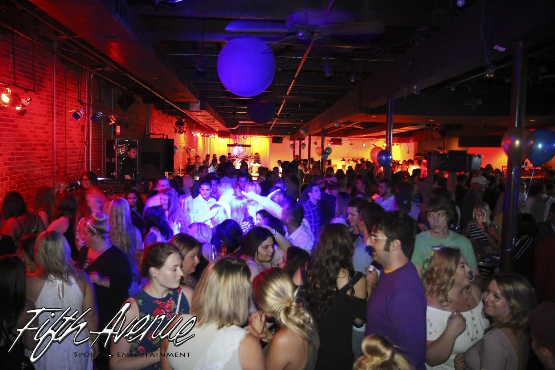 Fifth Saturday 080517-6629.jpg