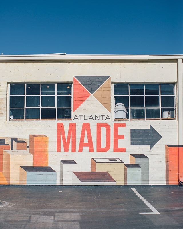 West Midtown has changed so much. When @angelaewingard and I lived here, there was like 3 bars, a barber shop (the best one in the A in my opinion), a brewery had just opened, and LaFonda. White provisions was just being built...now its hard to even 
