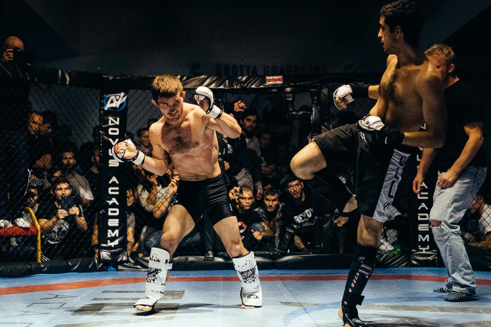 Anders Rønningen MMA kamp.jpg