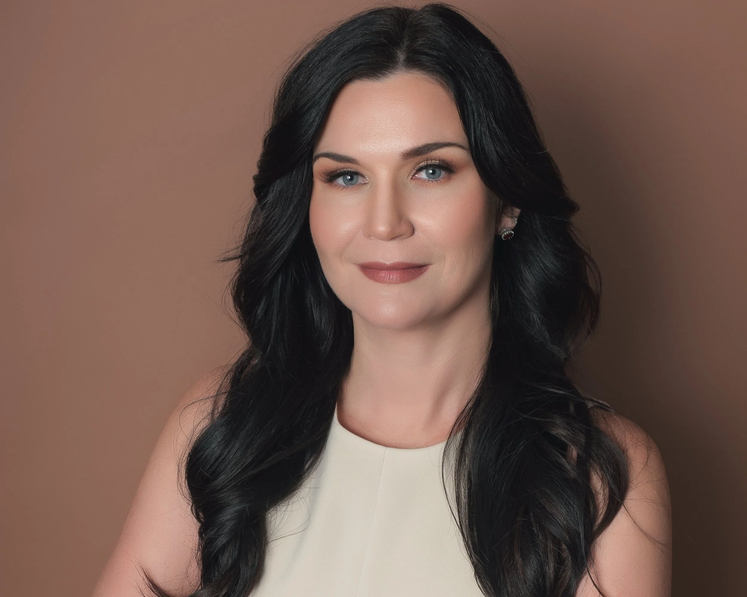 How to use Headshots and Personal Branding to Land your Dream Job