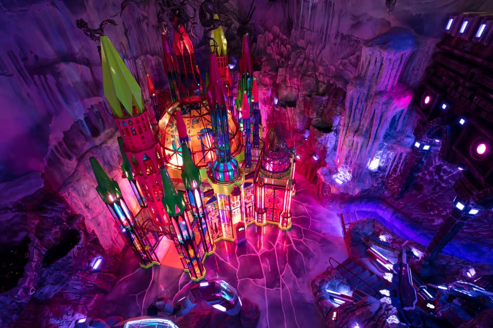 DEN_ICE_Cathedral_KateRussell.jpeg