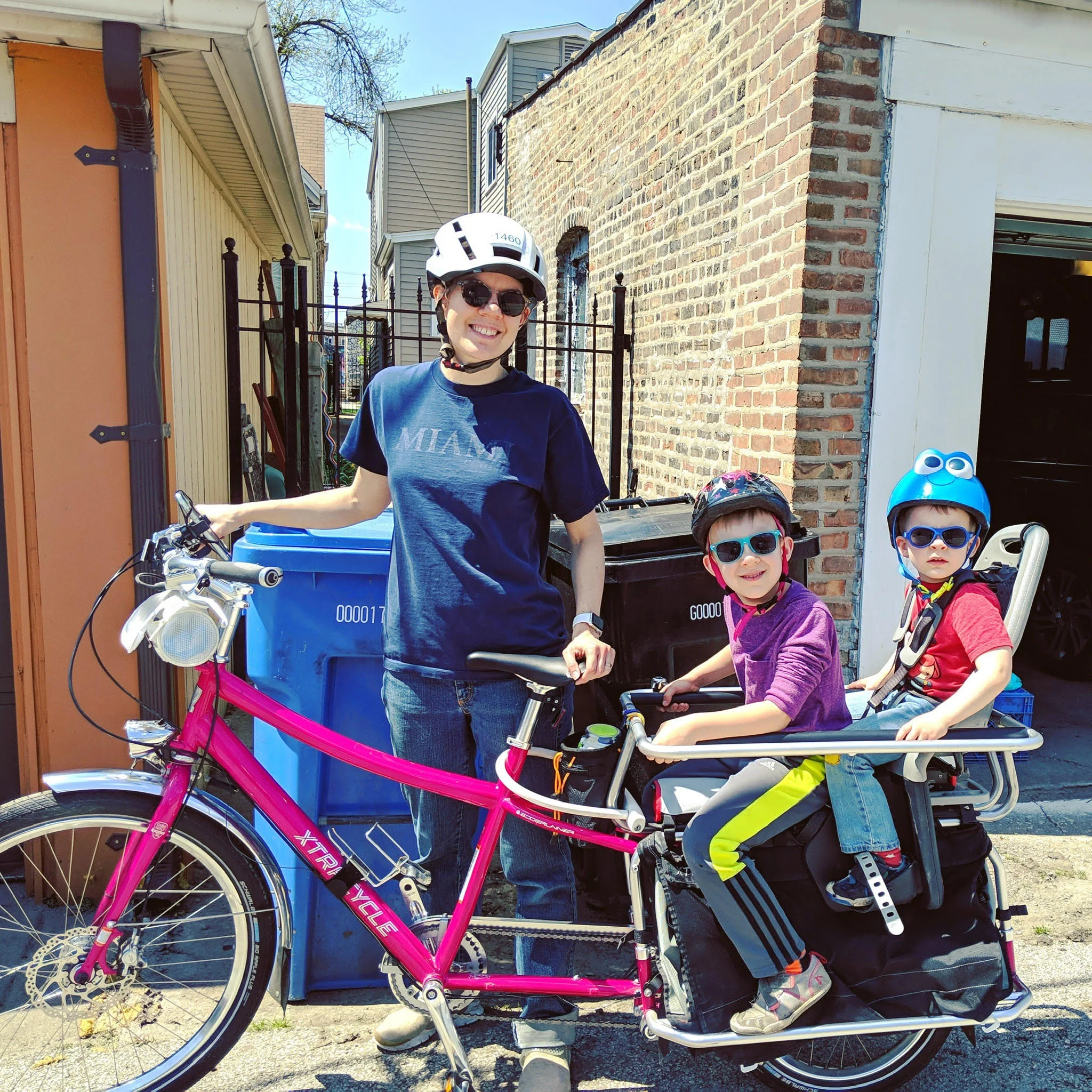 kristen-delap-xtracycle-chicago-cargo-bike.jpg