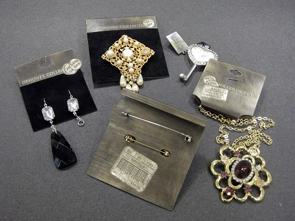 NinaZabal-ARTJ-FauxLuxuryBrooches.jpg