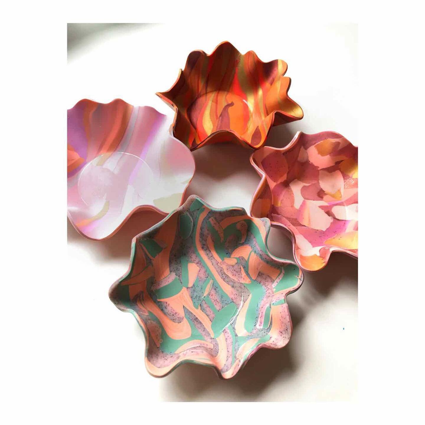 If you leave your jewelry all around your house then these new fluted trinket dishes are for you. Leave one on your nightstand, next to the sink, coffee table, on your desk. Find them on my website later this week! Have a specific color request? Shoo