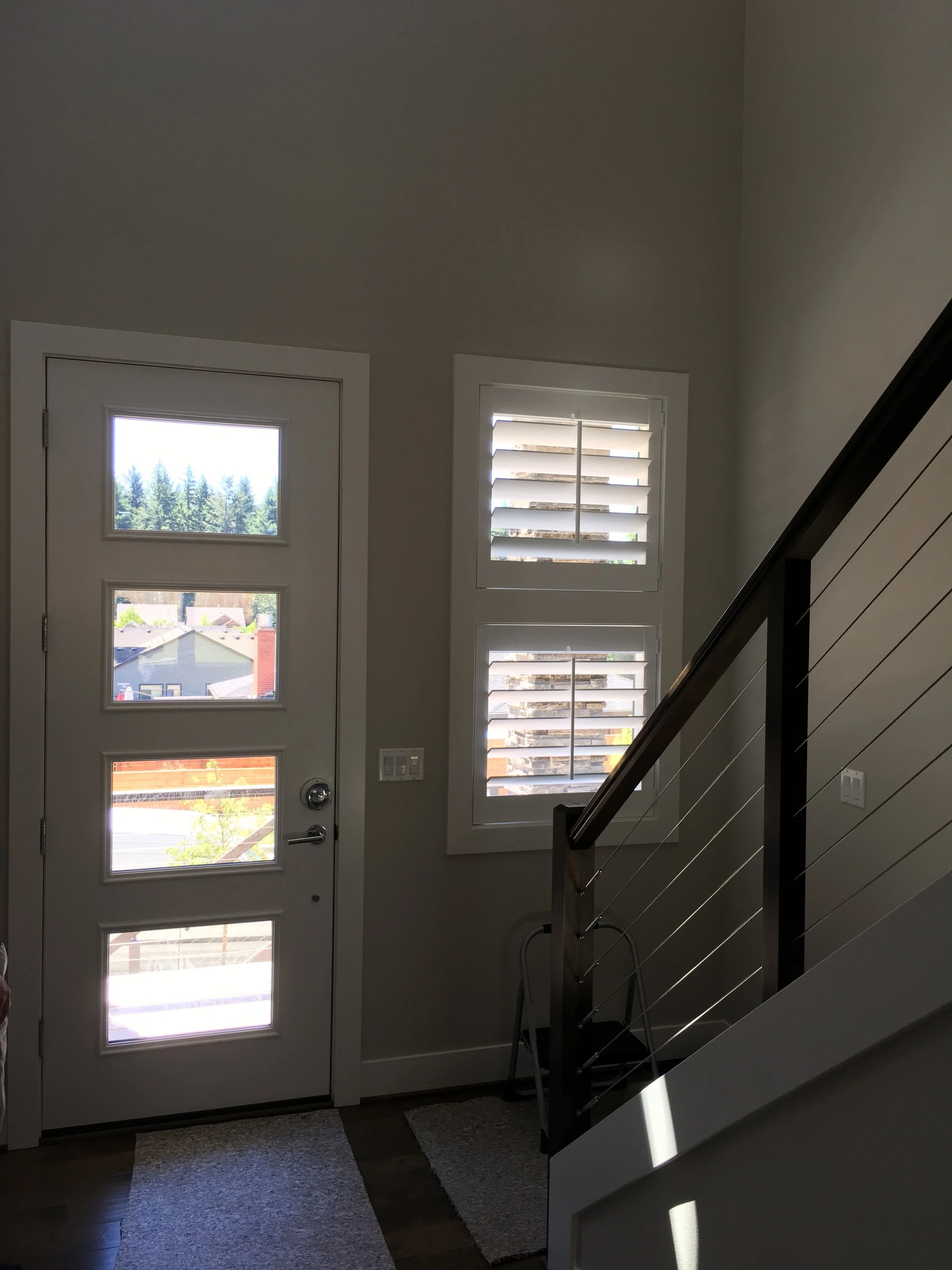 Entry Shutter