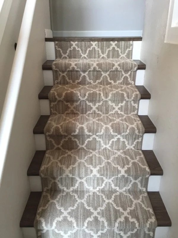 MASLAND PATTERN CARPET STAIR RUNNER WITH HARDWOOD REVEAL.jpg