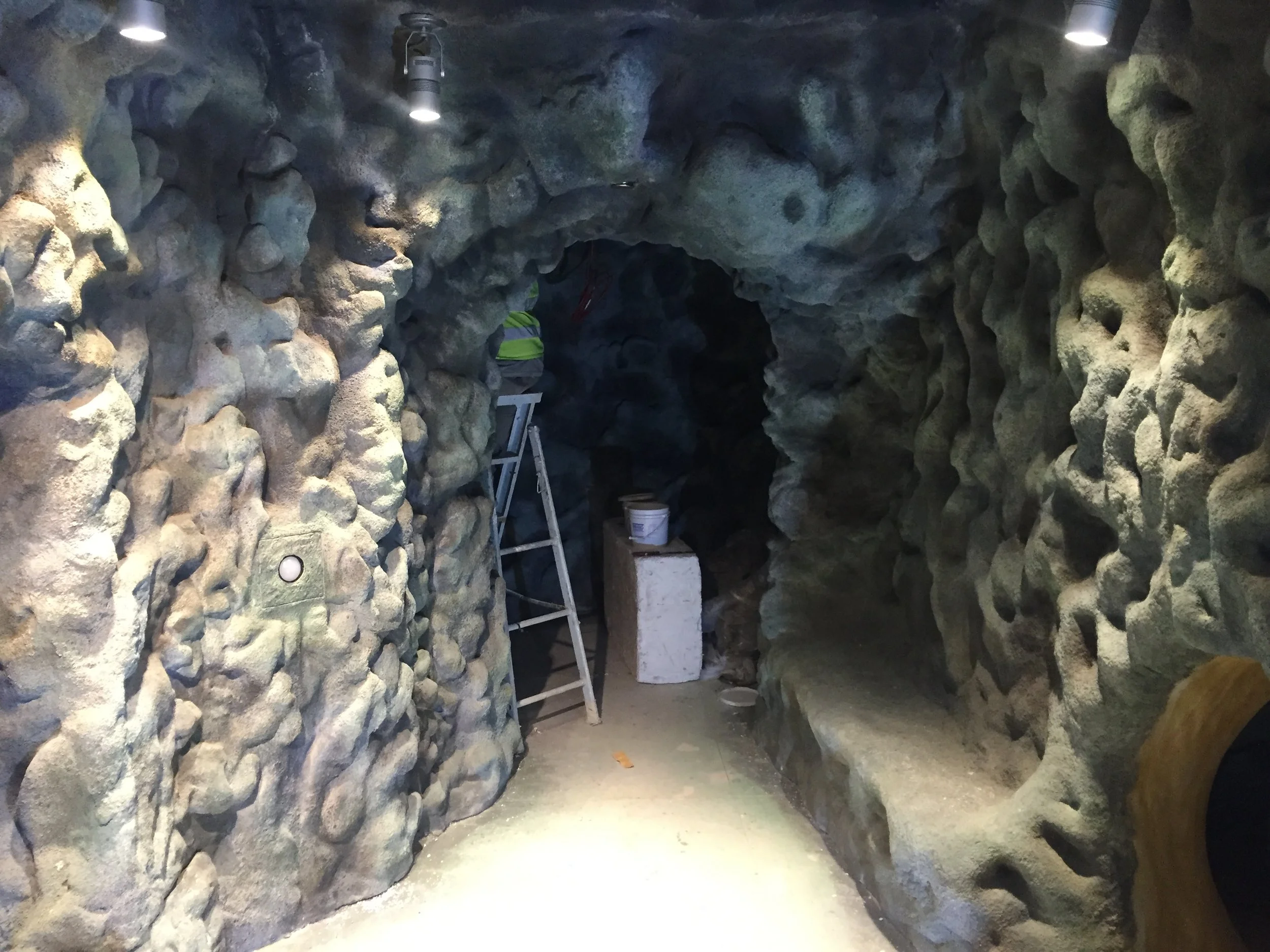 OceanGrottoInterior.3.IMG_3659.JPG