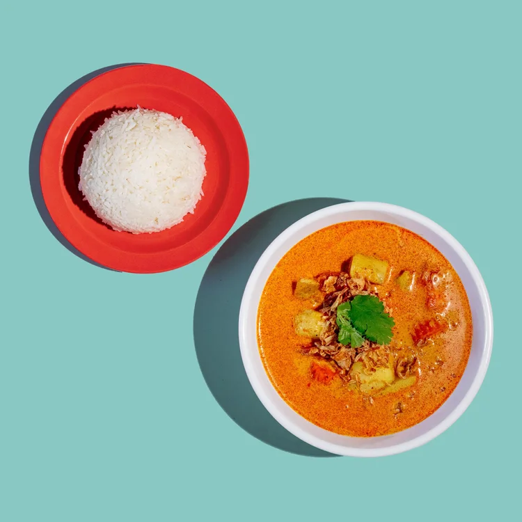 Yellow curry with vegetables, served with jasmine rice