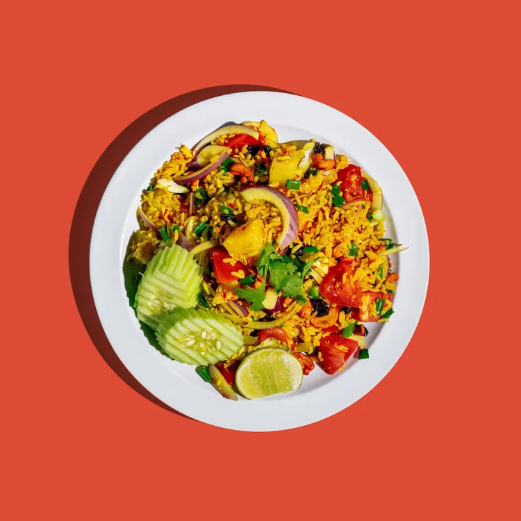 Pineapple fried rice with cashews and raisins