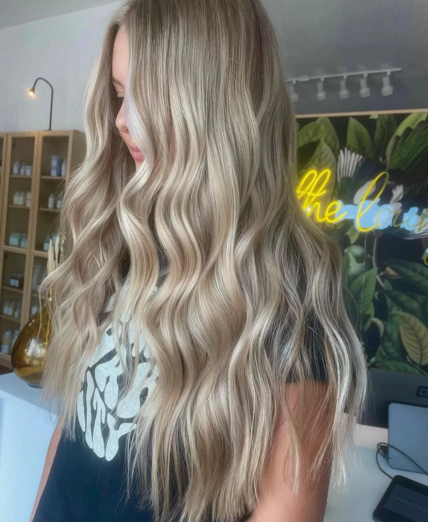 Wowza. 
A good way to start a weekend is with some good 👁 🍬