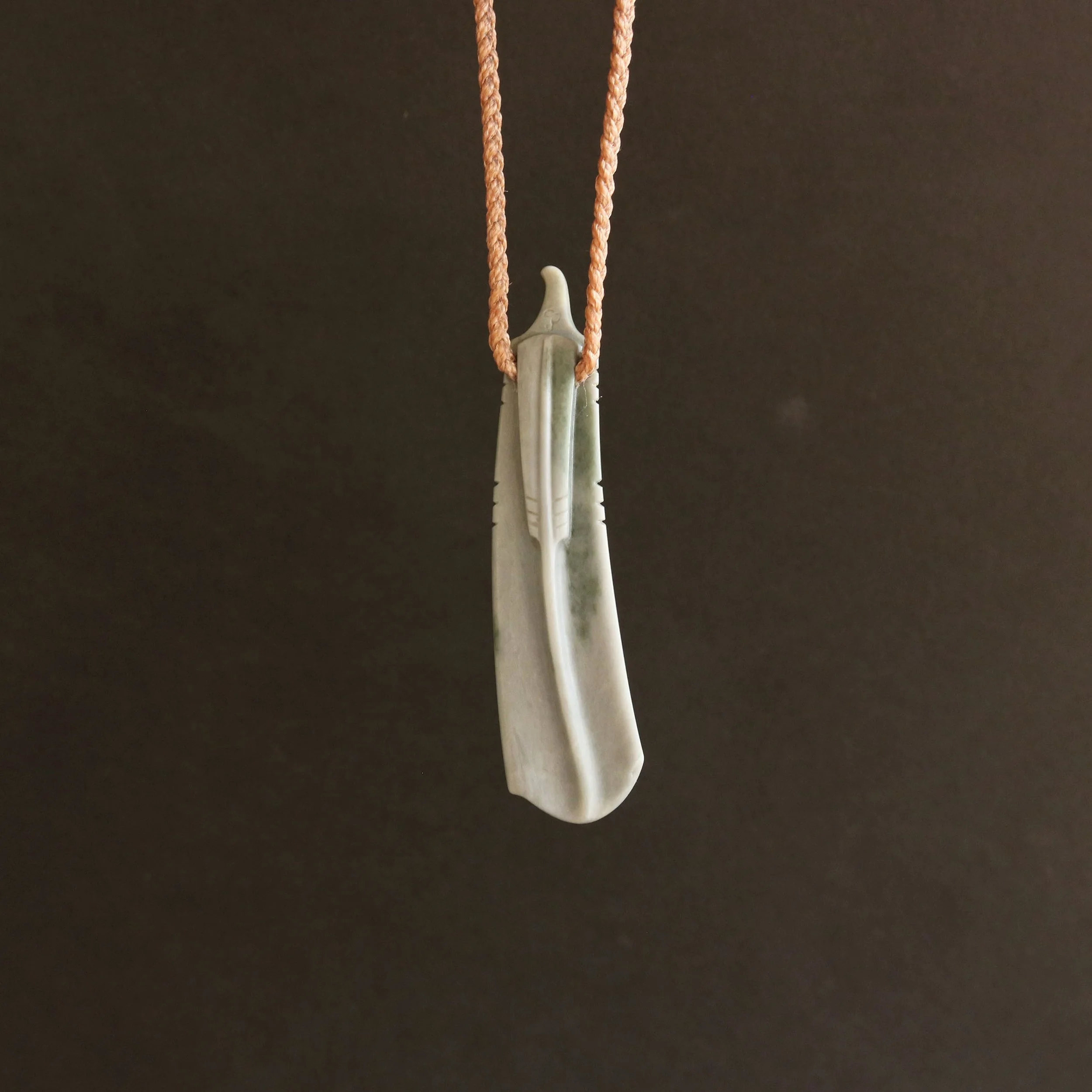 feather2.jpg