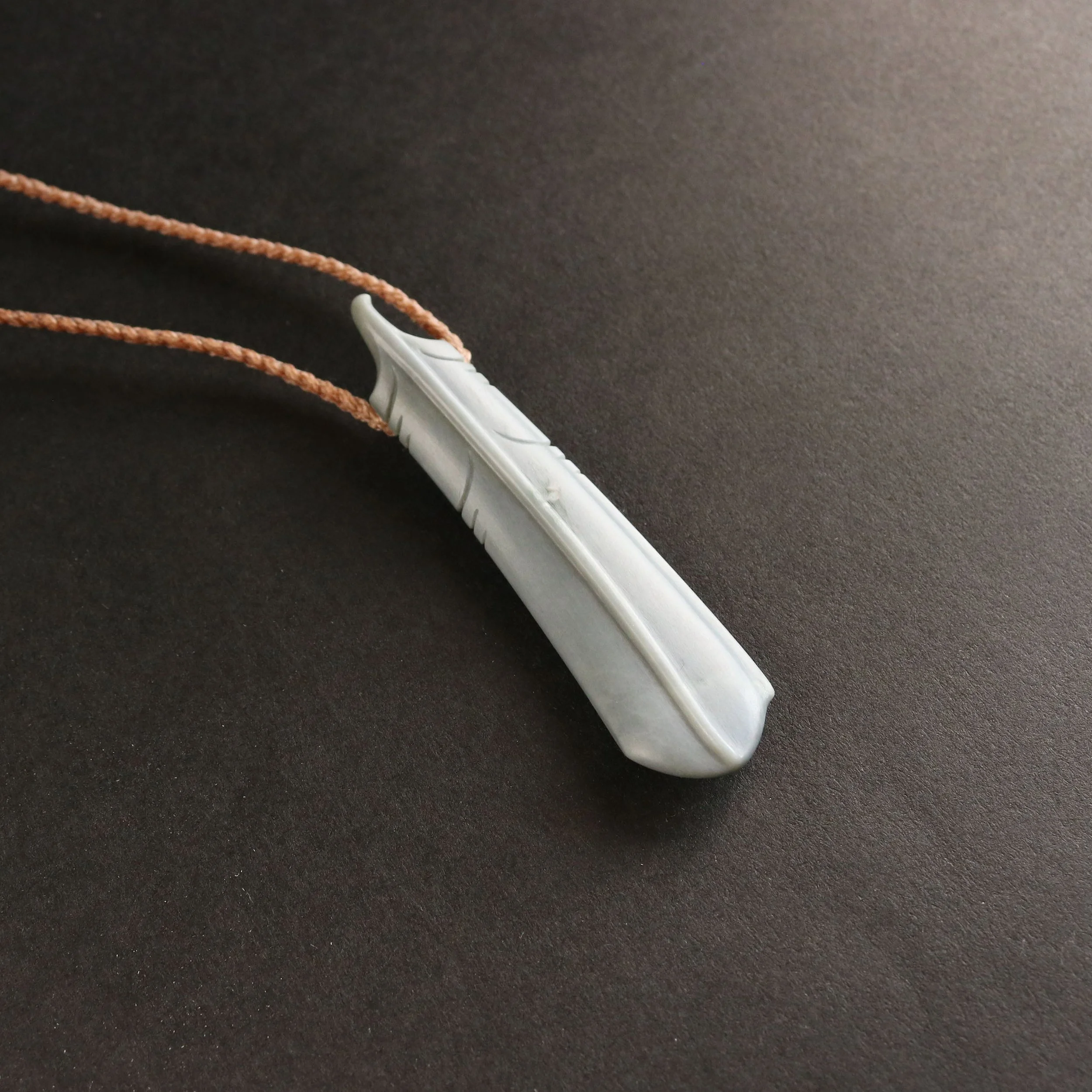 feather3.jpg