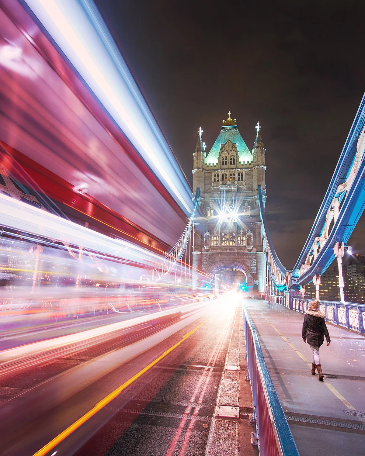 London bridge blur.jpg
