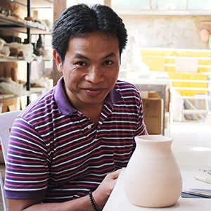 KOMANG MERTA - Studio Assistant