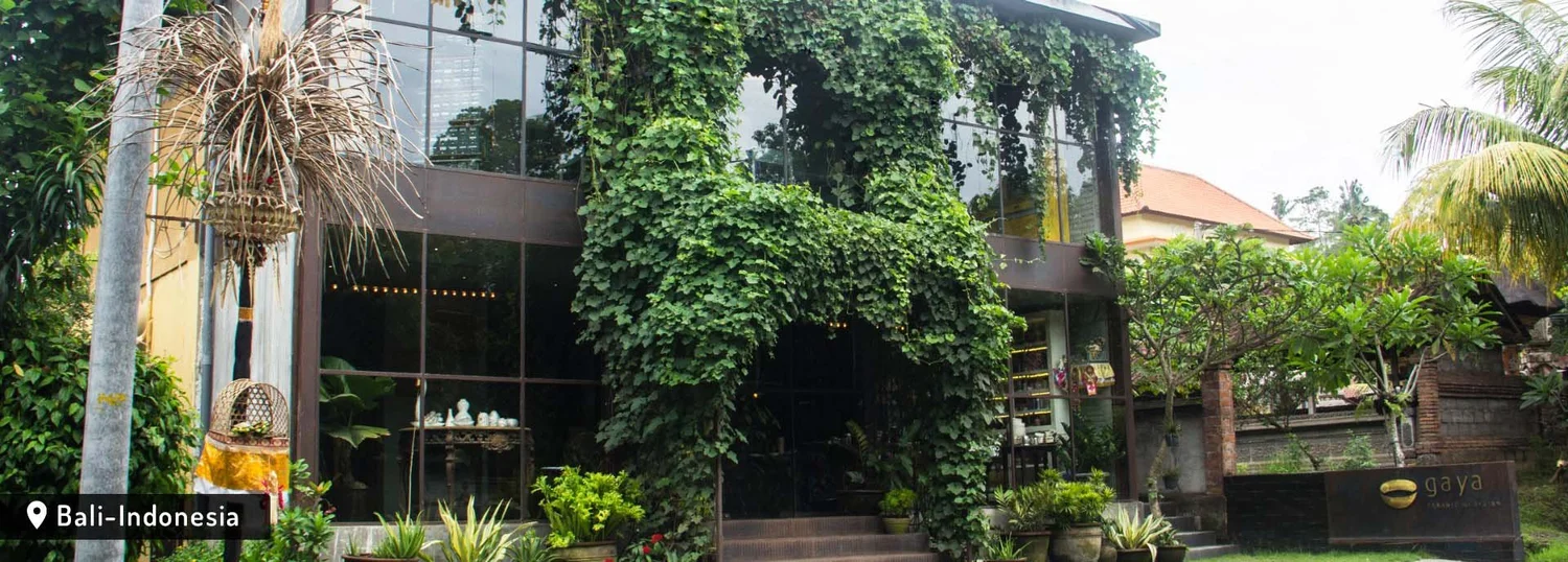 Gaya Ceramic Showroom 店铺或商品展示