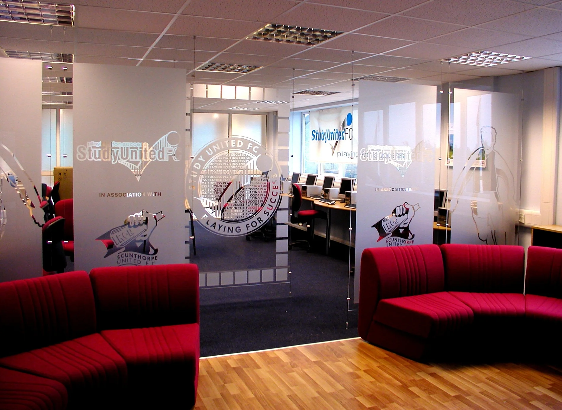 Centre 2.jpg