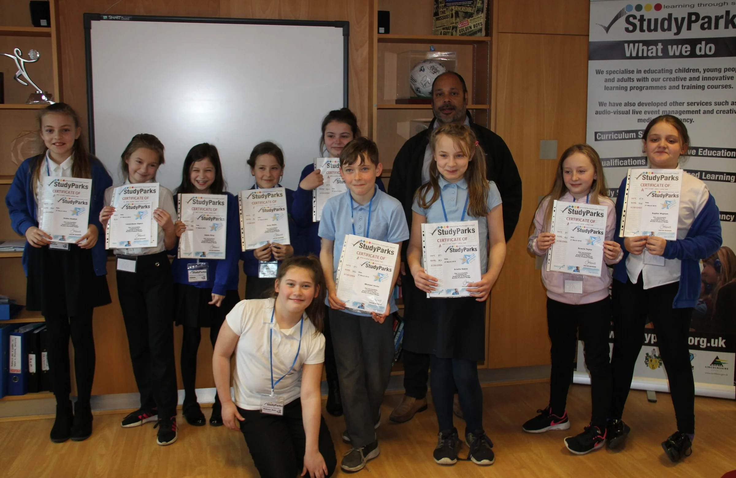 Lincoln Gardens Primary with SUFC Operations Manager Pete Wallace