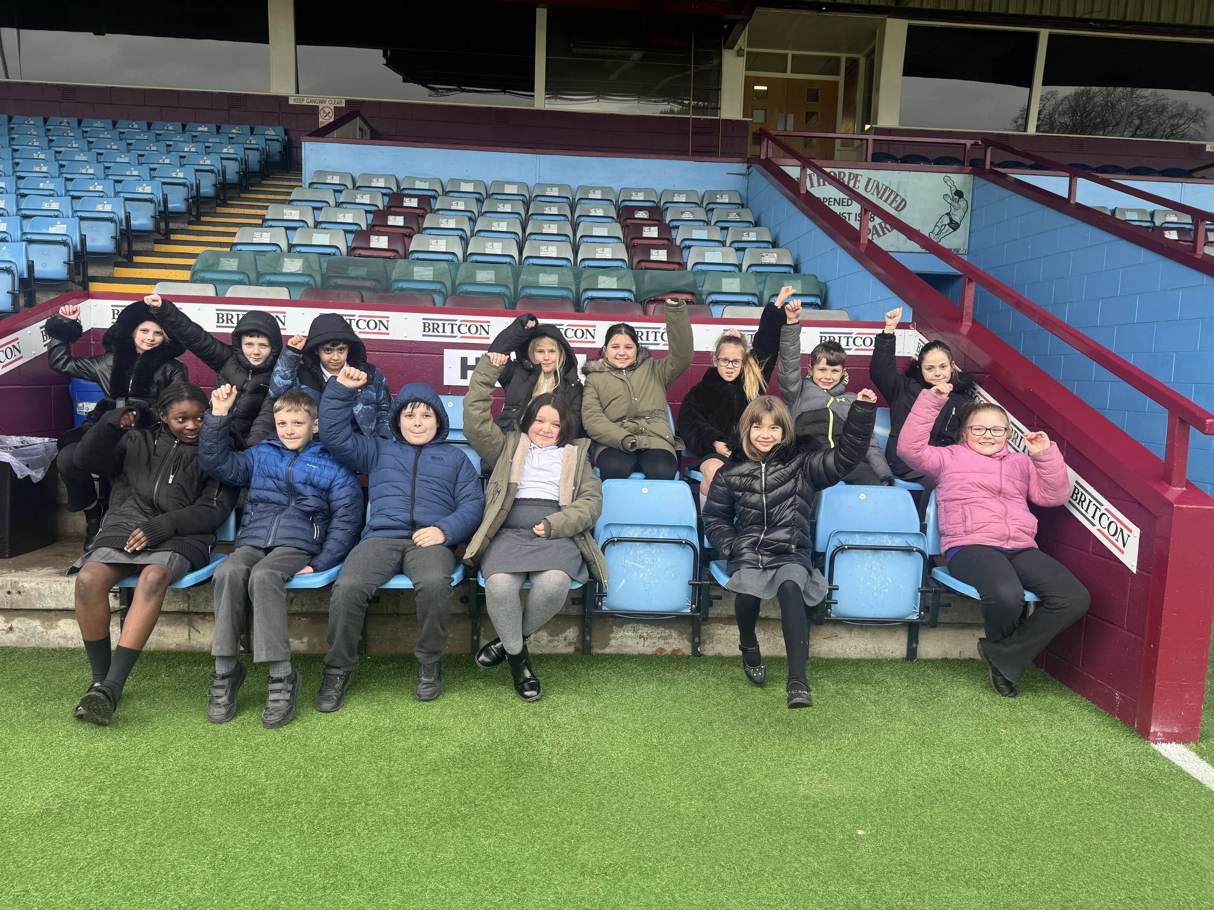 Scunthorpe United Reading Stars - Outwood Academy Foxhills and Oasis Academy Parkwood