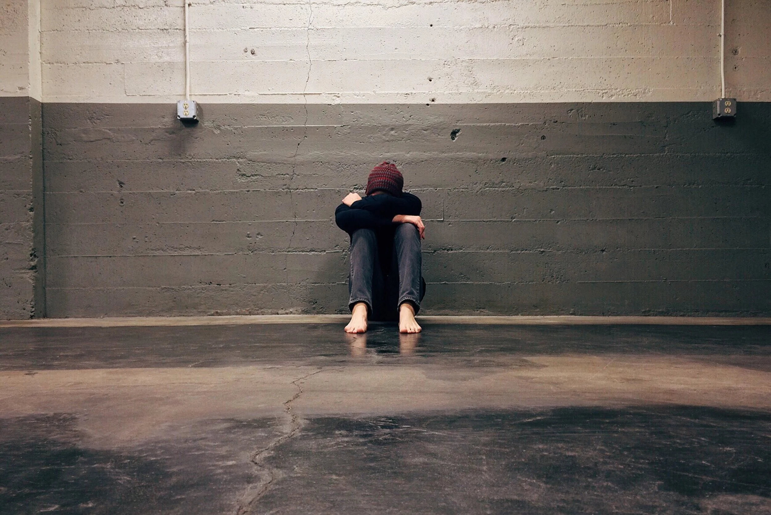 alone-man-person-sadness-236151.jpg