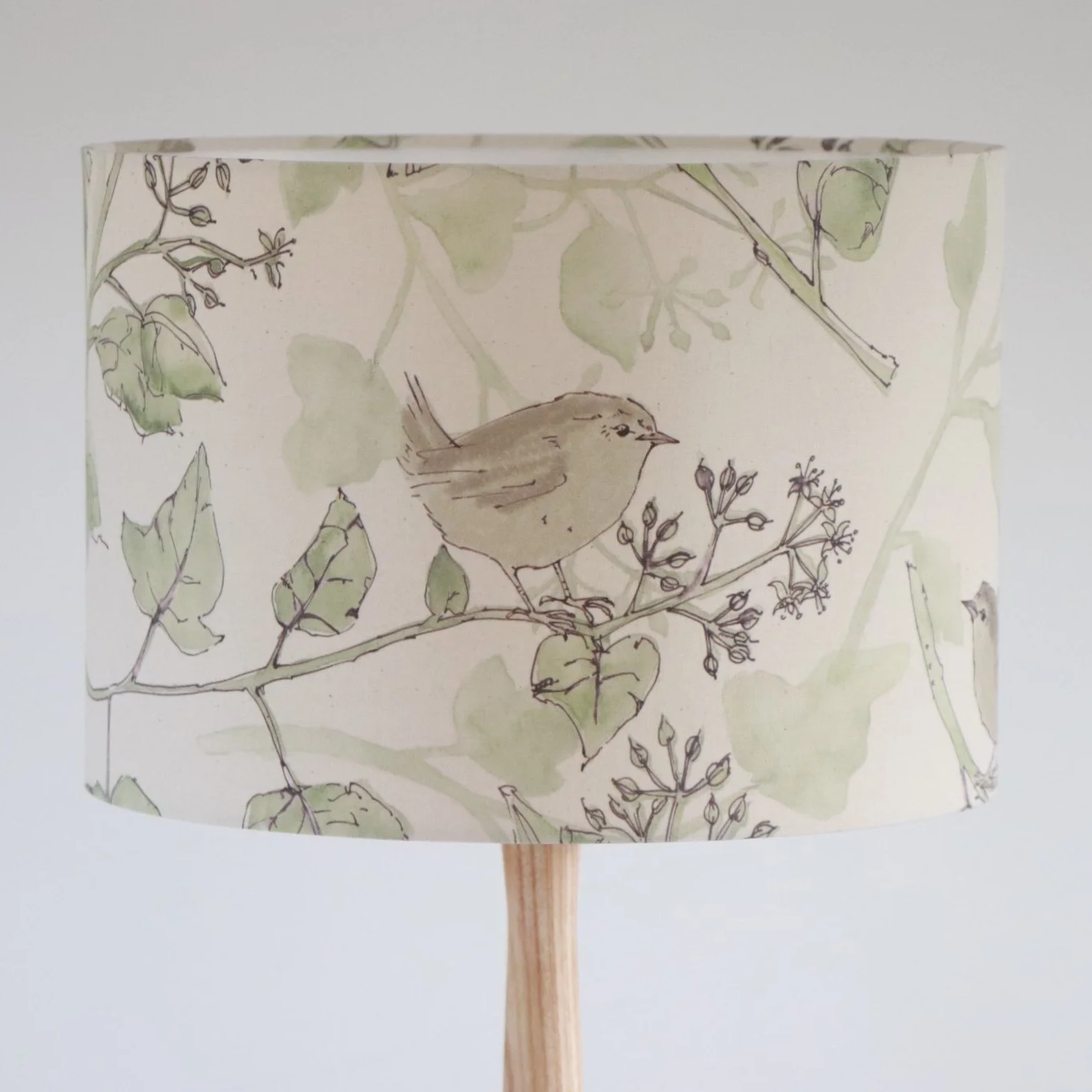 cute-country-wren-organic-drum-lampshade.png