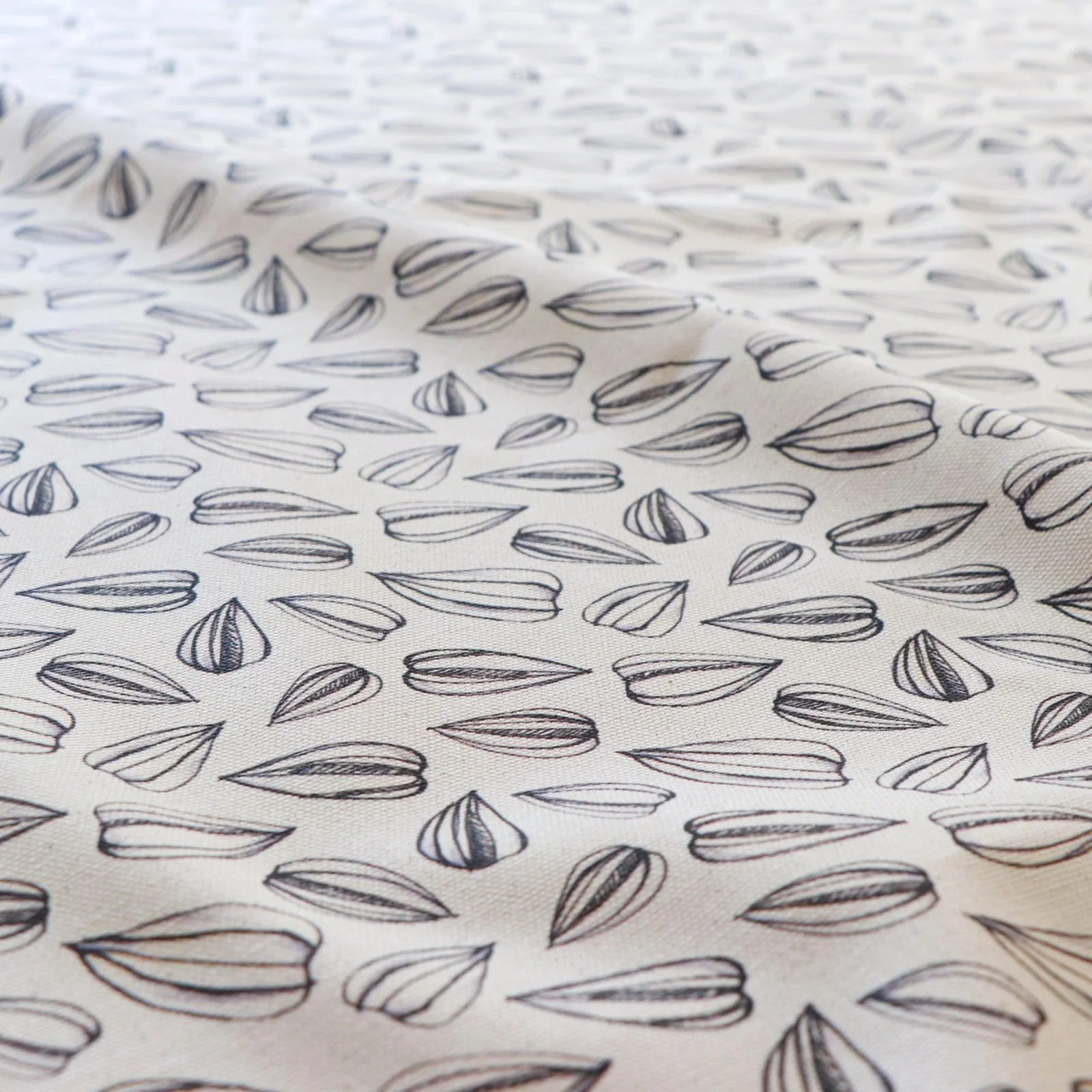 Linear_fabric_Organic_seed