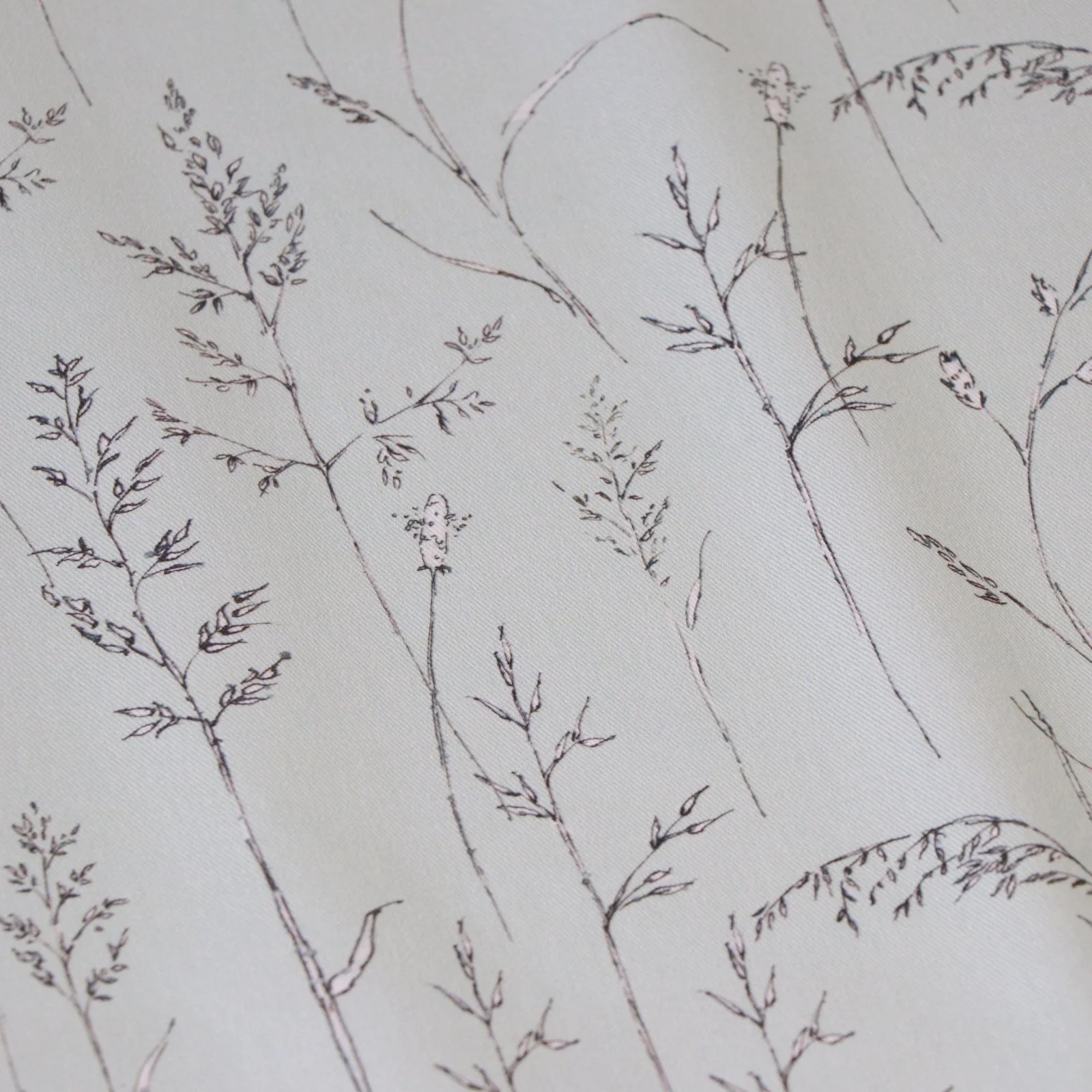 blue-meadow-fabric-detail.JPG