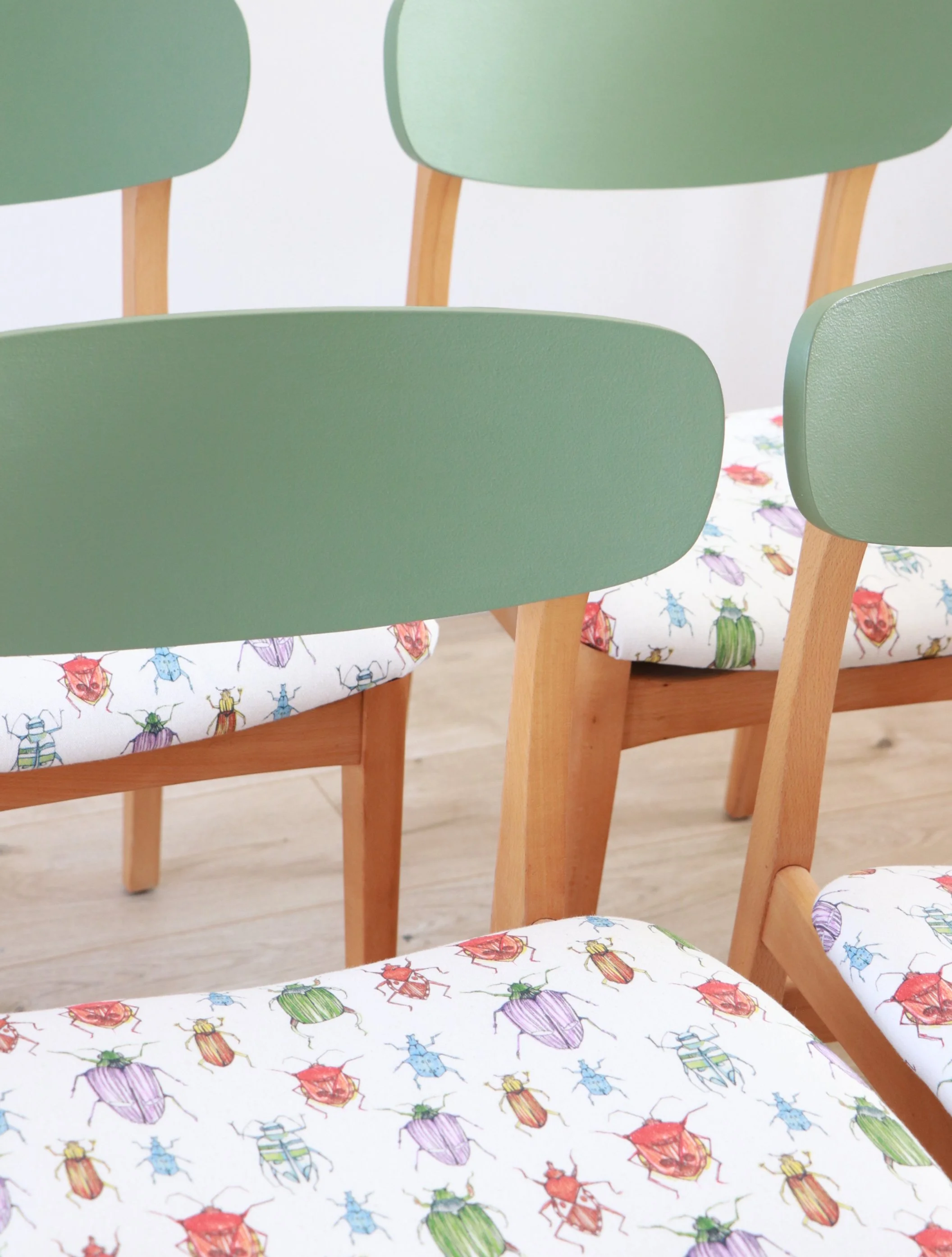 Organic upholstered beetle chairs